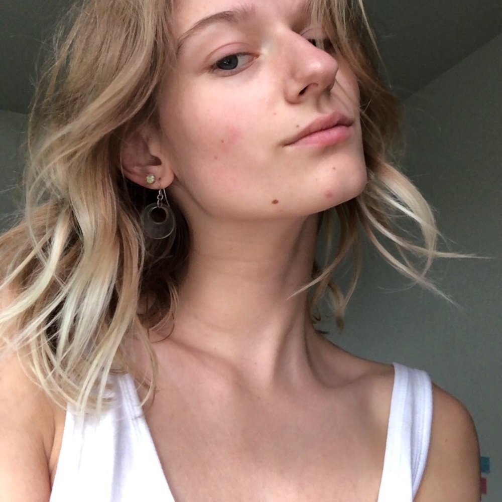 Meet your Posher, Isabella